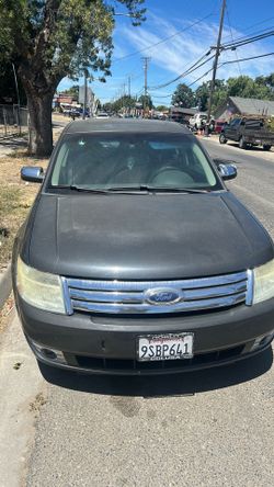 2008 ford Taurus