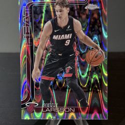 #189 Pelle Larsson 2025-26 Topps Chrome - RayWave Refractor Rookie