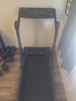 Proform 585tl treadmill for sale sale