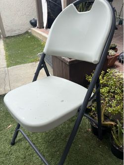6 chairs for $25