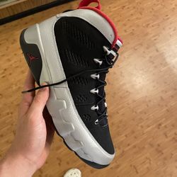 Jordan Retro 9s 