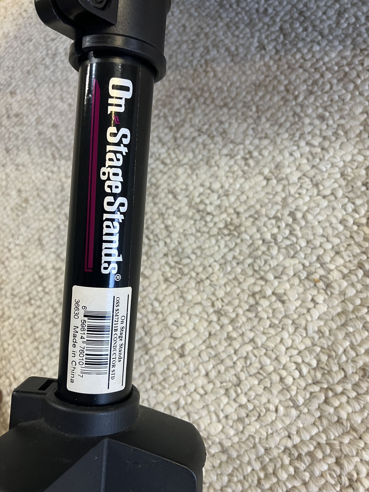 **** SM7211B On Stage Music Tripod Stand ****