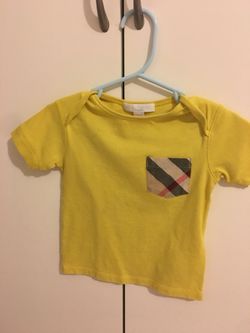 Burberry boys t shirt