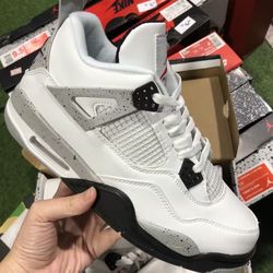 Jordan 4s