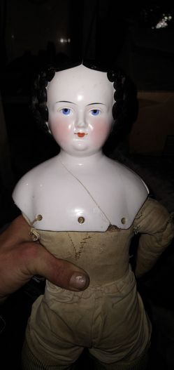 German flat top high brow porcelain doll (1860)