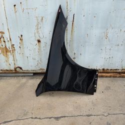 2022 2023 2024 MERCEDES-BENZ C-CLASS RIGHT SIDE FENDER OEM USED 