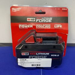 MILWAUKEE 48-11-1881 M18 18V Lithium-Ion REDLITHIUM FORGE XC 8.0 Ah Battery Pack