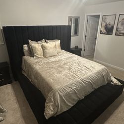 Bedroom Set ( Queen) 
