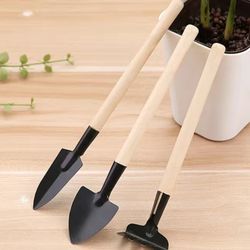 3 Pcs Small Garden Tools For Seedling Or Loose Soil 