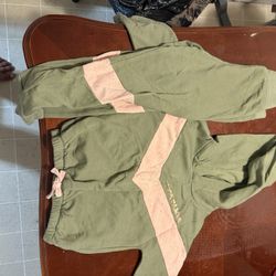 Kids Clothing 