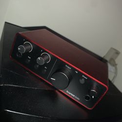 Focusrite Scarlett Solo 4th Gen