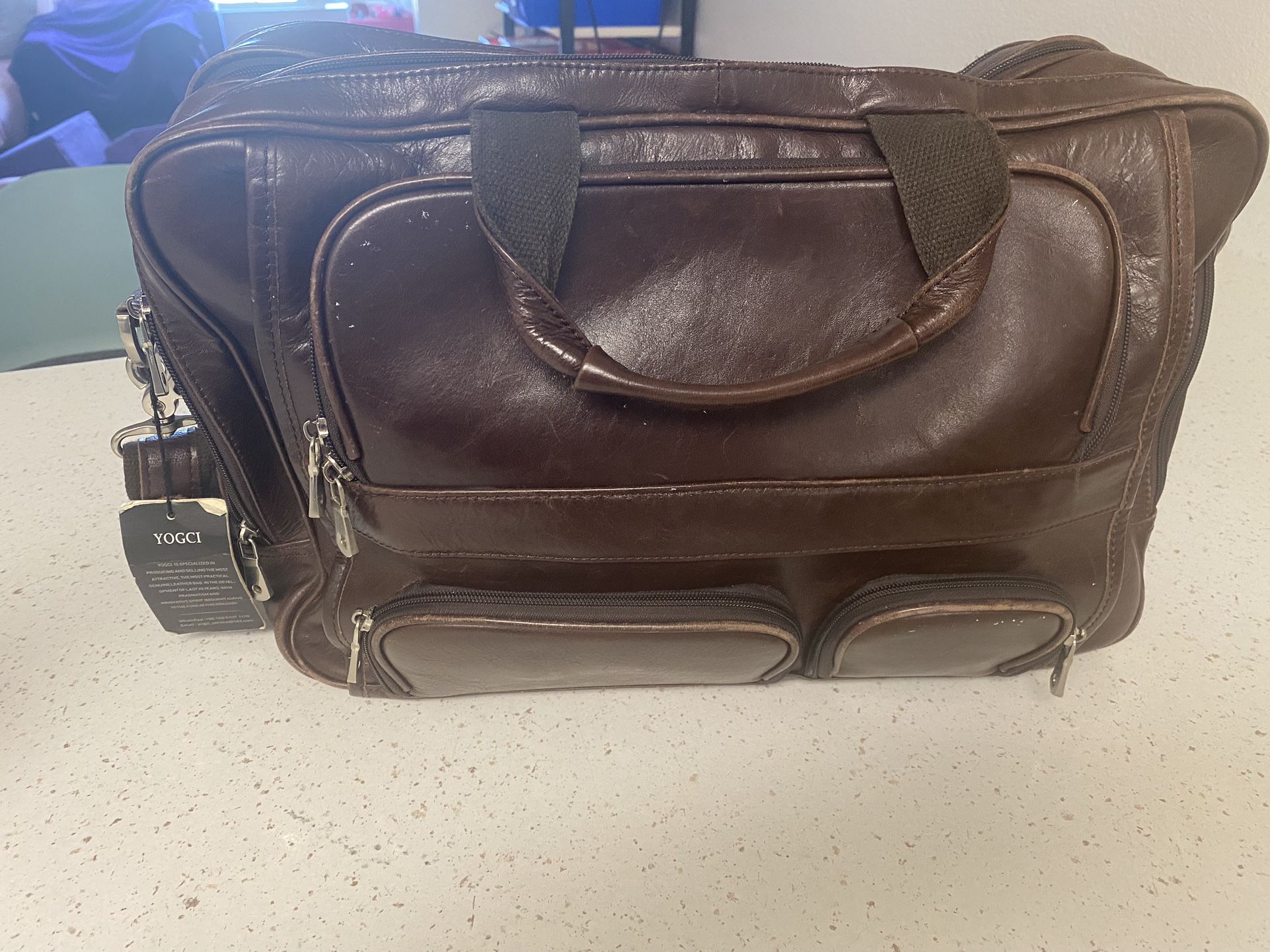 Yogci Leather Messenger Bag/ Laptop $10