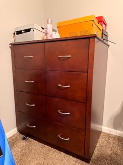 Fairmont Designs 8-Drawer Wood Dresser