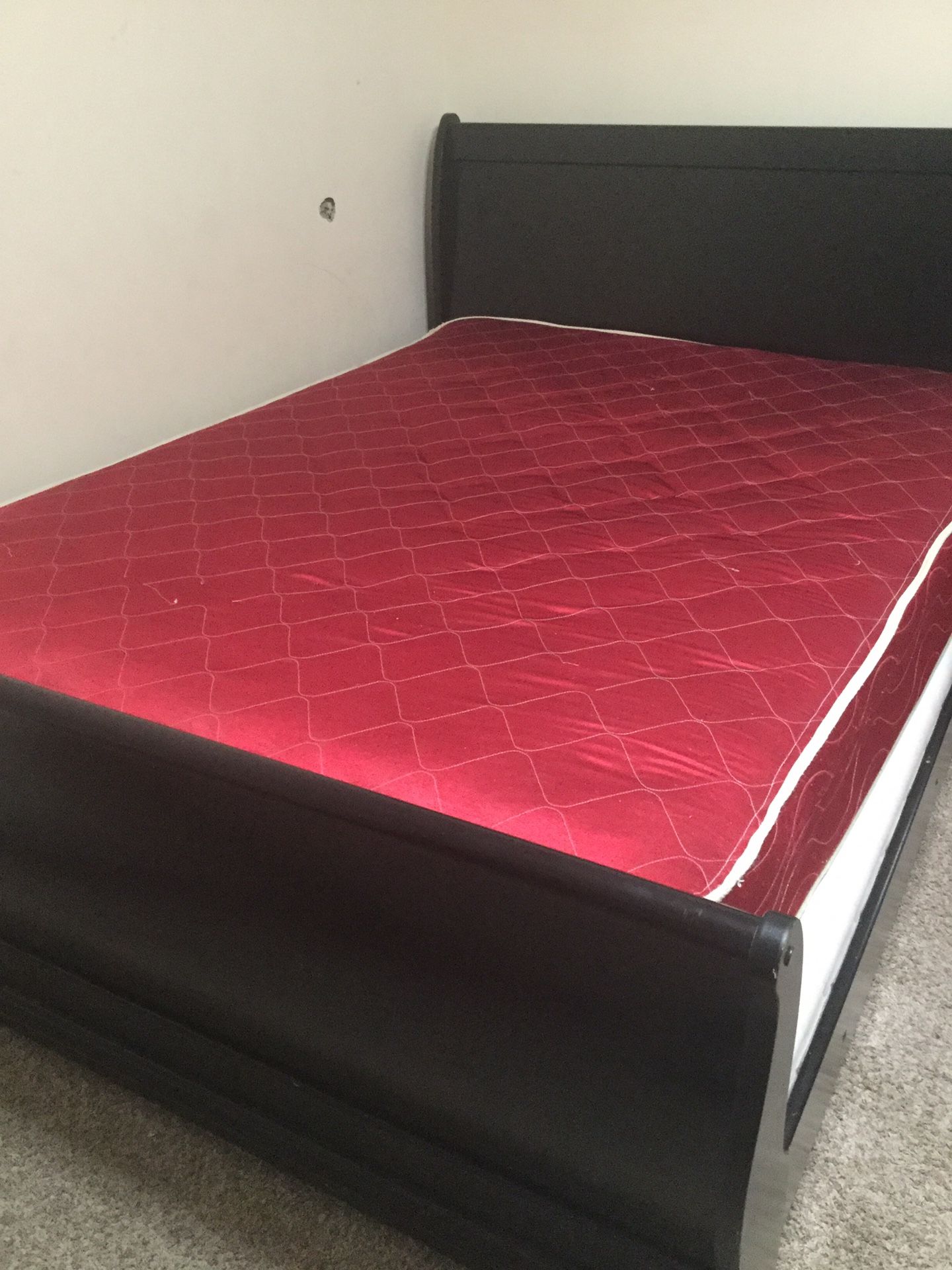 Queen size bed, wood frame, spring box, mattress and metallic spring box