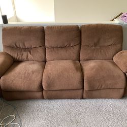 Couch Loveseat Combo (Power Reclining)