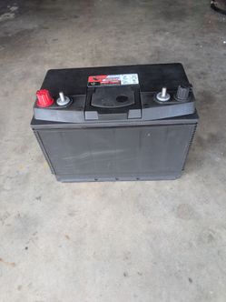 Deep cycle battery
