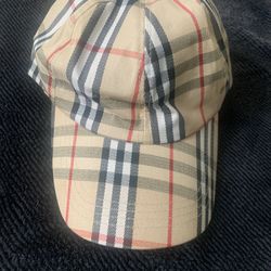 Burberry Hat!