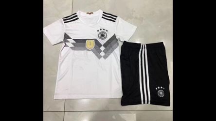 Germany home 17-18 kids.