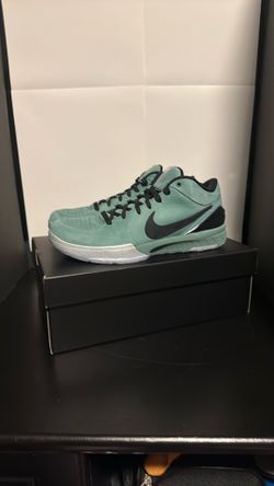 Kobe IV Protro Men’s Size 9.5