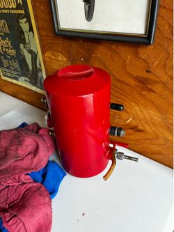 Triumph motorcycle oil tank for bobber chopper custom