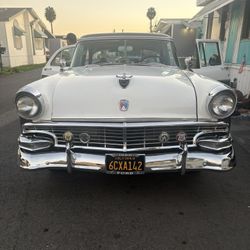 Crown Victoria Ford 1956