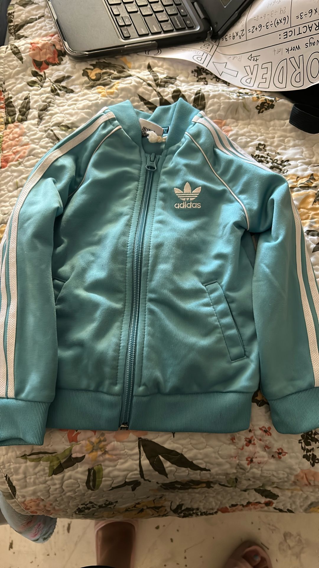 New Sweater Adidas .