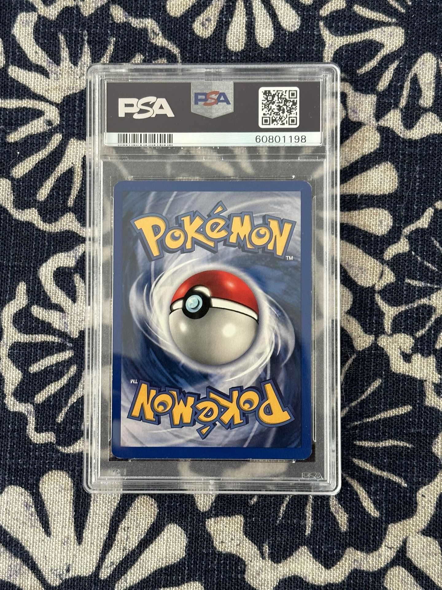 PSA 8 Bulbasaur 44/102 Shadowless Base Set 1999 Pokemon Card NM-Mint