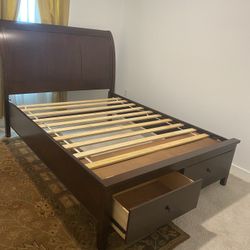 Queen Bed Room Set