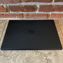 Dell Inspiron 3542 Touch Screen 4th Gen i5 with 256 SSD and Windows 11