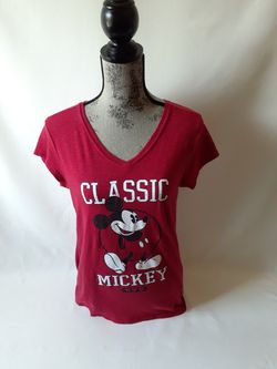 Disney's Mickey Mouse women's red short sleeve v-neck tops size XL