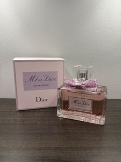 Miss Dior Eau De Parfum Perfume