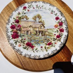 Royal Albert Decorative Plate