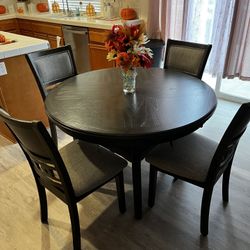 Breakfast kitchen table