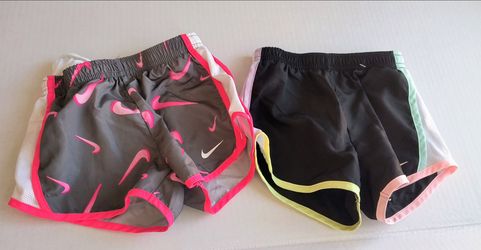 Nike Dri Fit Girl's Swimming Shorts 2 Pieces Bundle Size 4T