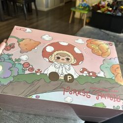 FOREST PARTY PENDANT 