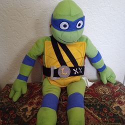 TMNT Leo Plushie 