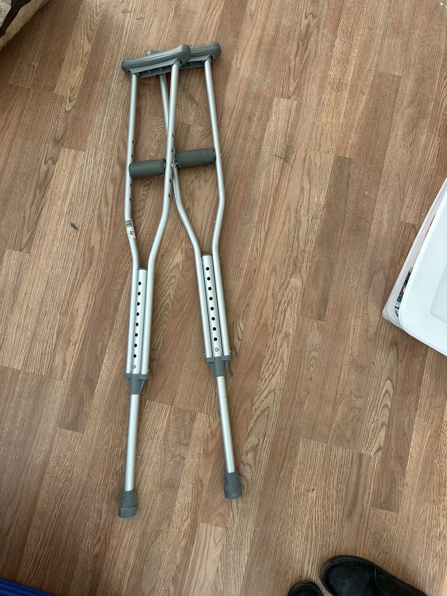 Crutches