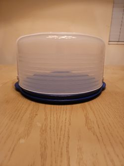 Tupperware Cake Taker Carrier 