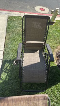 Lawn Chairs (Recline)