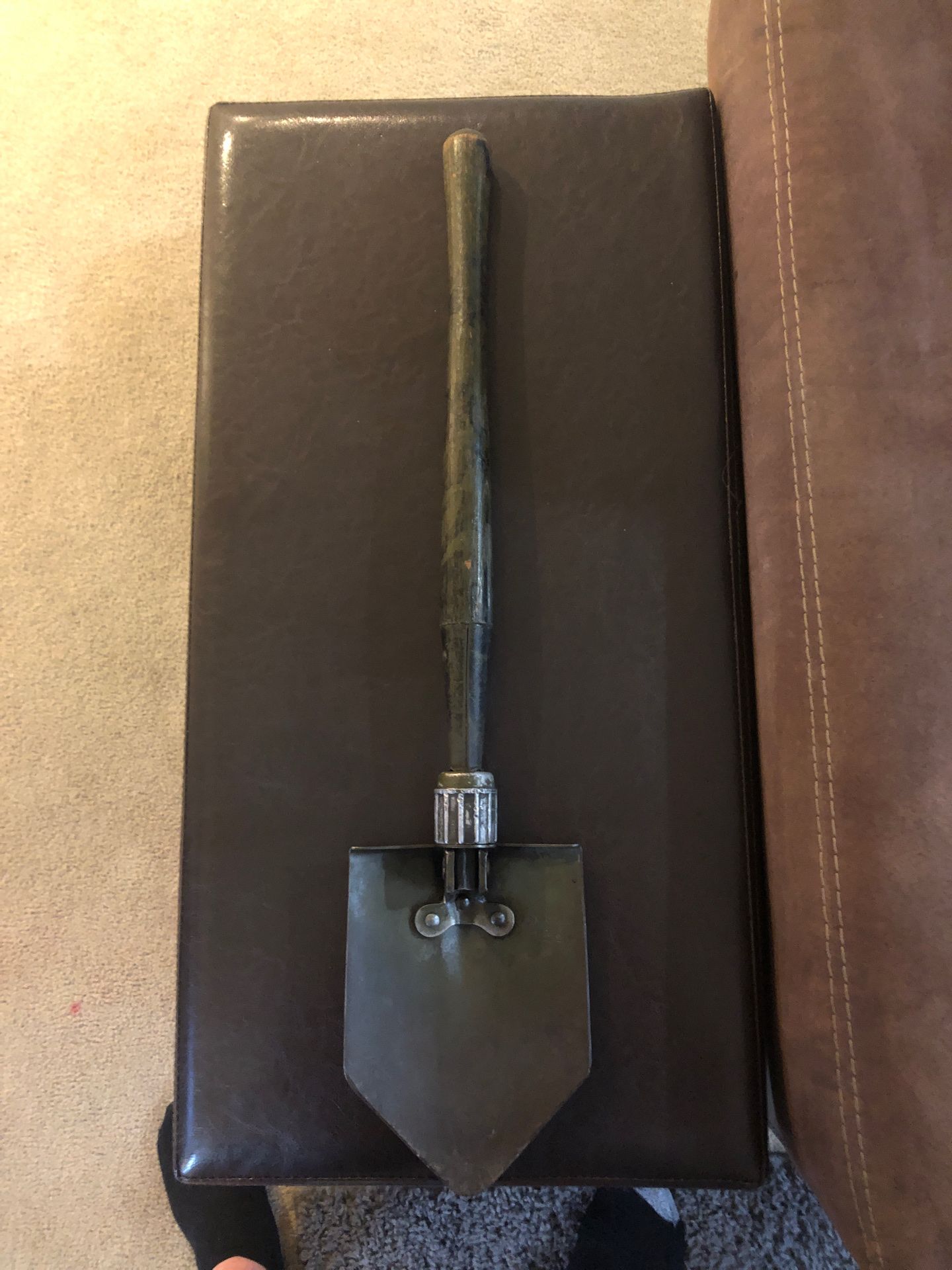 1945 WW2 trench shovel