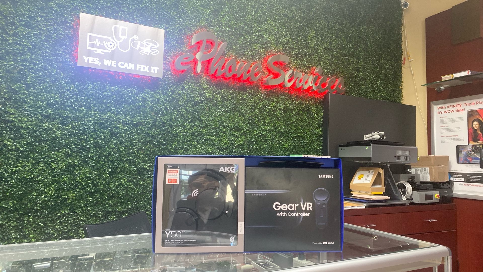 Samsung Gear VR With Controller