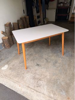 FREE ADVENTURE TABLE