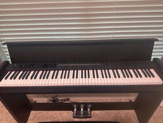 Korg LP380 Digital Piano with Bench