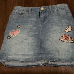 Size 7 children’s denim skirt