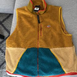 Men’s Nike Vest