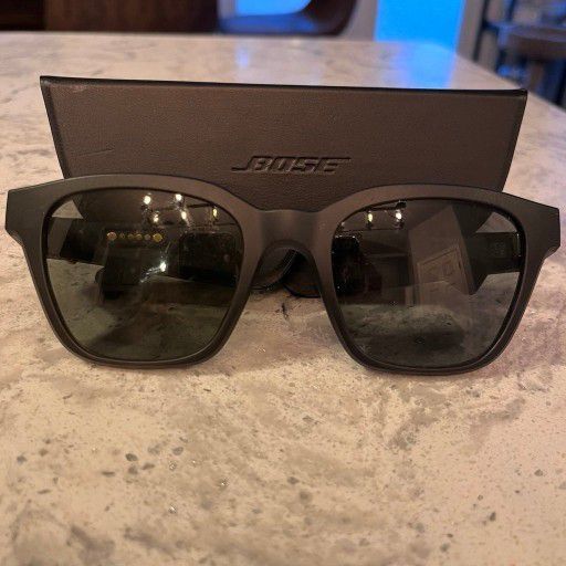 Bose Bluetooth  Sunglasses 