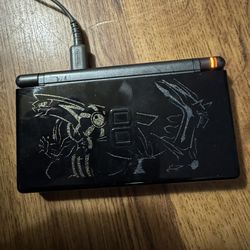 Nintendo DS Lite Pokémon Dialga Palkia Edition Handheld Console & Games