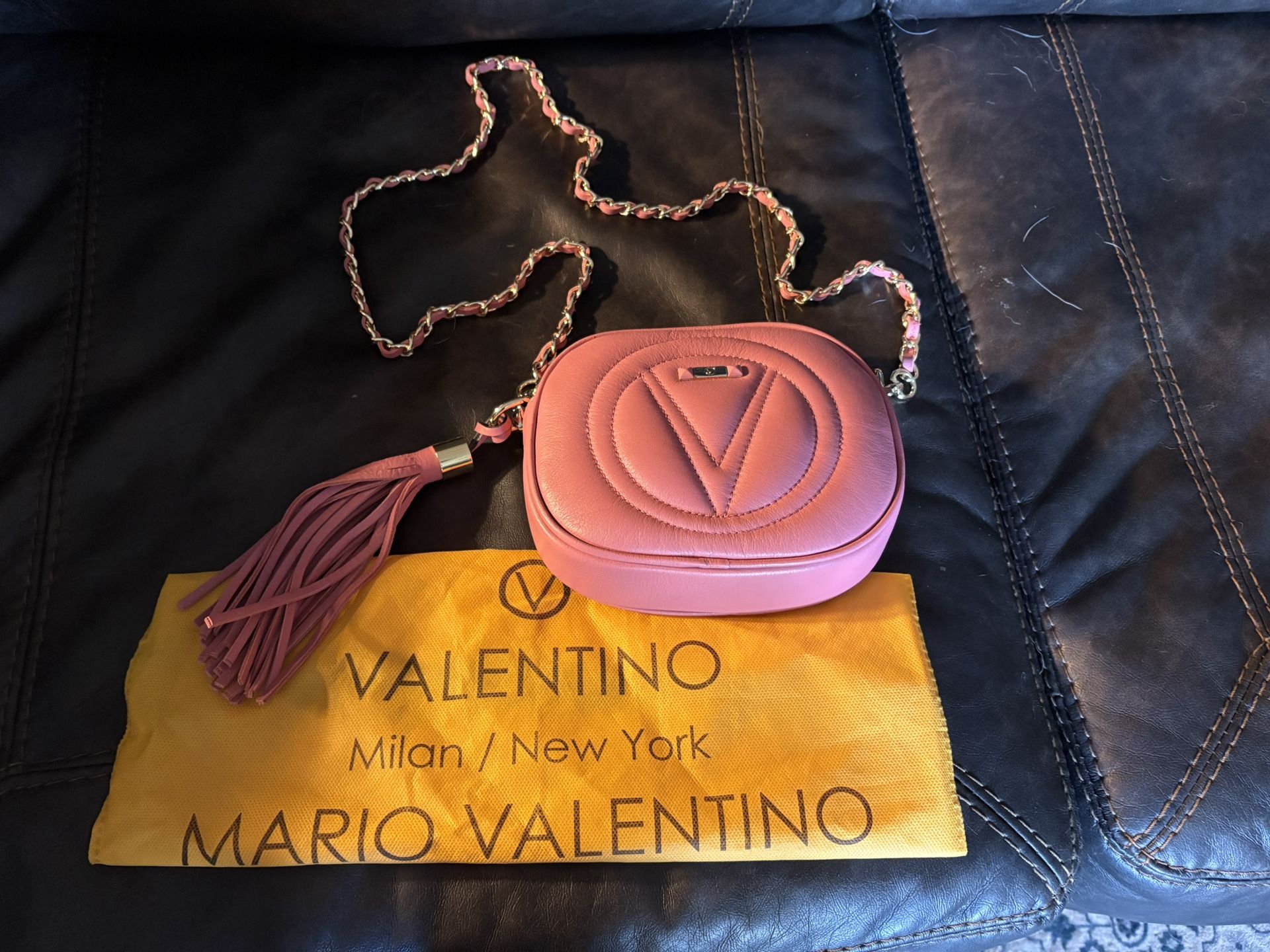 Valentino Cross Body Never Even Used Including Dust Bag