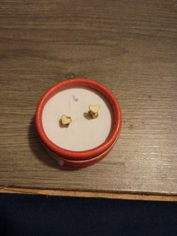 Tiny Heart Earrings 