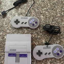 SNES Classic Edition (Mini) w/ 2 Controllers 🎮